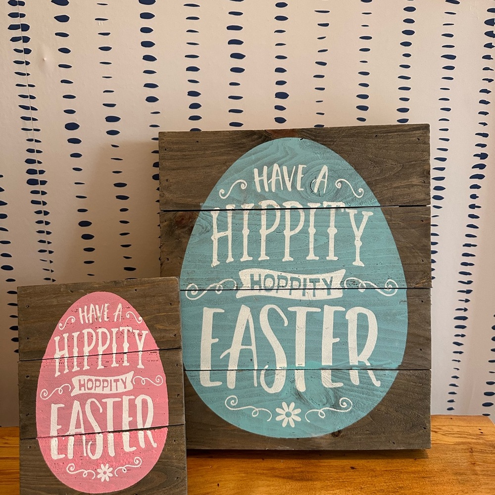 NEW Easter holiday Decor, wooden painted East Egg Hippity Hoppity